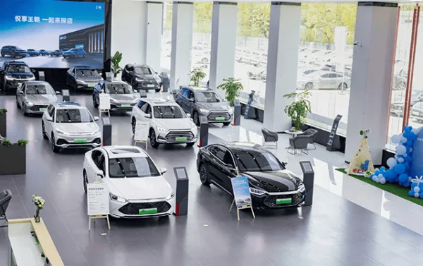 中金辰大 【汽车人】价格倒挂加剧，经销商危机恐反噬整车厂